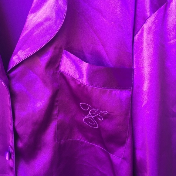 Victoria’s Secret Button Down Robes Size L - Picture 7 of 7